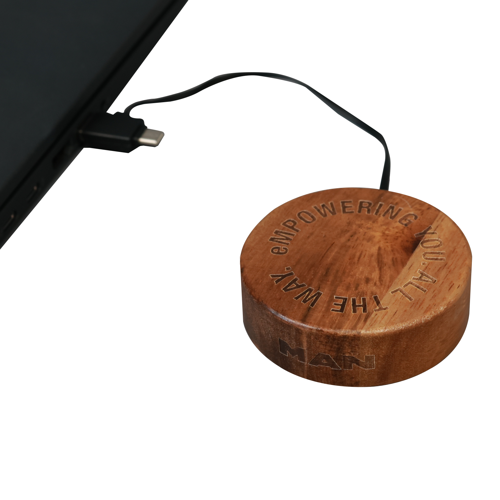 Ladestation "eMPOWERING YOU. ALL THE WAY."