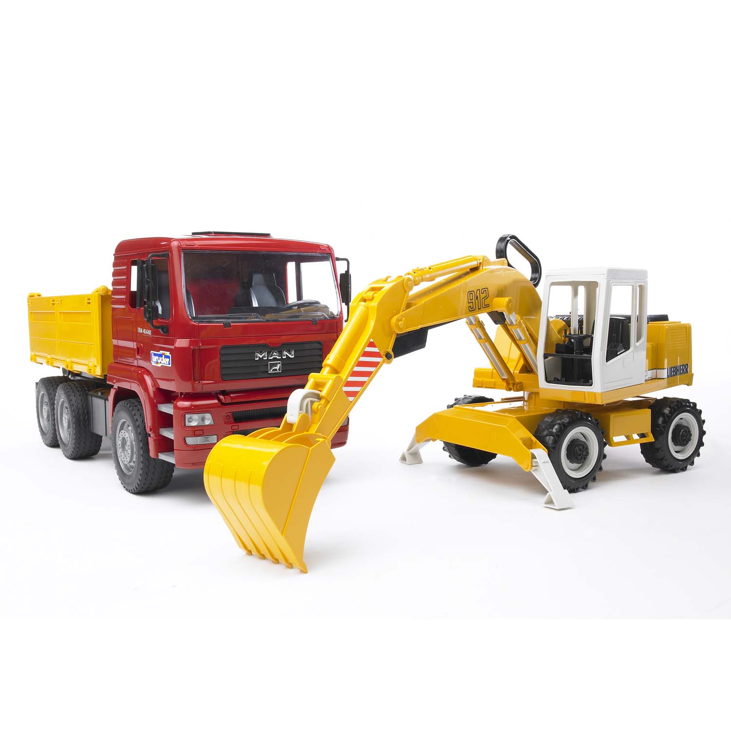 MAN TGA Kipplastwagen mit Schaufelbagger